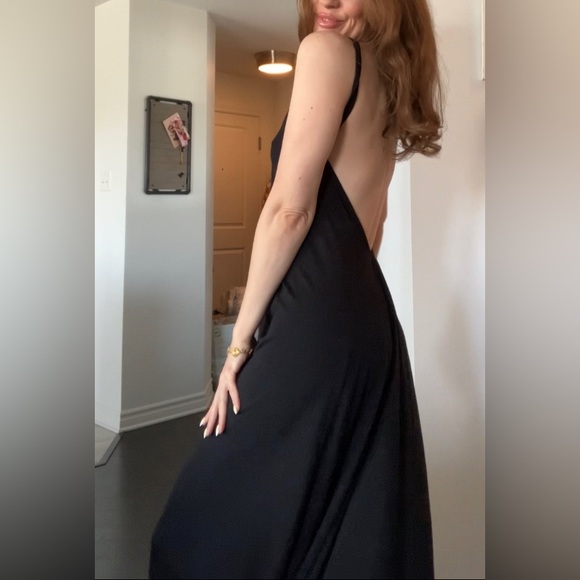Dresses & Skirts - Elegant Black Women's Dress